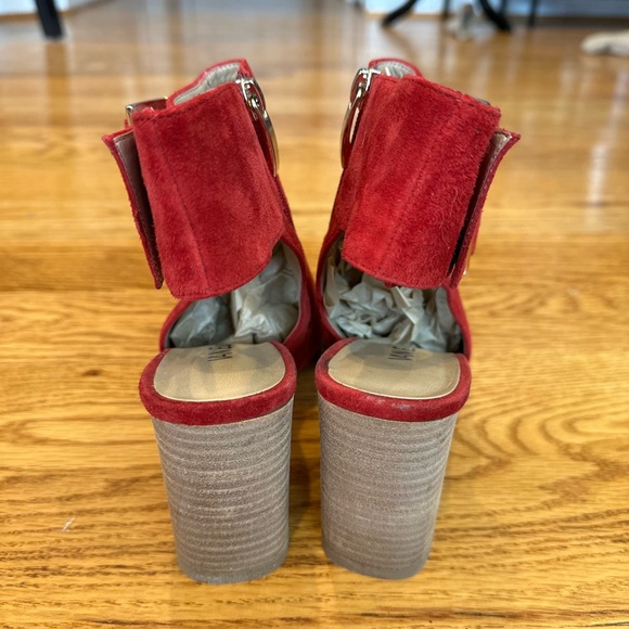 Vaneli Red Suede Bootie - Picture 4 of 6